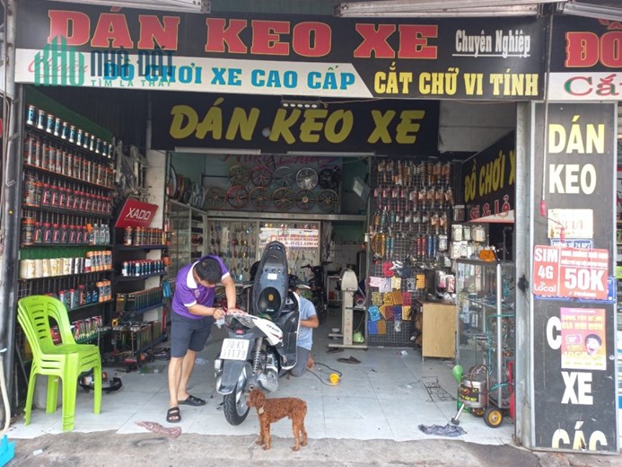 CHÍNH CHỦ CẦN SANG NHƯỢNG LẠI MẶT BẰNG DÁN KEO XE DECAL MẶT ĐƯỜNG ĐT 742 GẦN CHỢ PHÚ CHÁNH