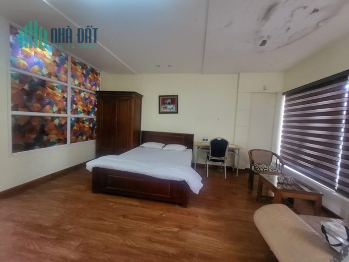 Mặt ngõ Oto Ngọc Hà 62m², 4 tầng, MT 4.5m, giá 13 tỷ Ngọc Hà. Mua liên hệ: O94lO7l689