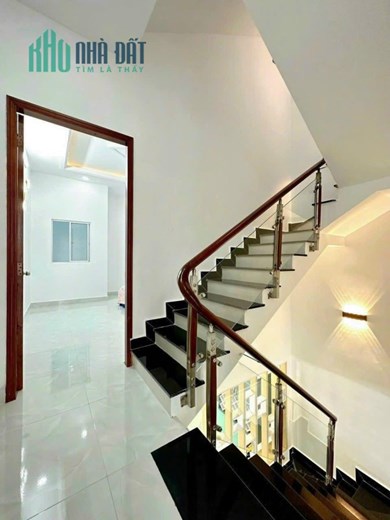 CÓ 1 KHÔNG 2, NHÀ VẠN PHÚC, HƠN 5 TỶ, Ô TÔ ĐỖ CỬA