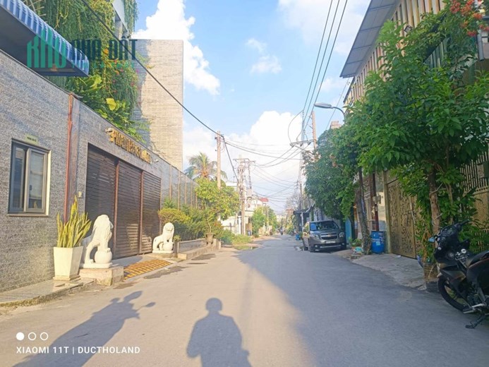 Bán nhà mặt tiền sông 3 tầng 5x15m nhỉnh 5 Tỷ, HXH Thạnh Xuân, Quận 12