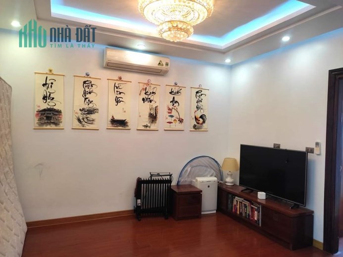 Giảm chào 3 tỷ. Chỉ 19 tỷ, Biệt Thự Gamuda Gardens, Quận Hoàng Mai, 120m x 4 tầng.