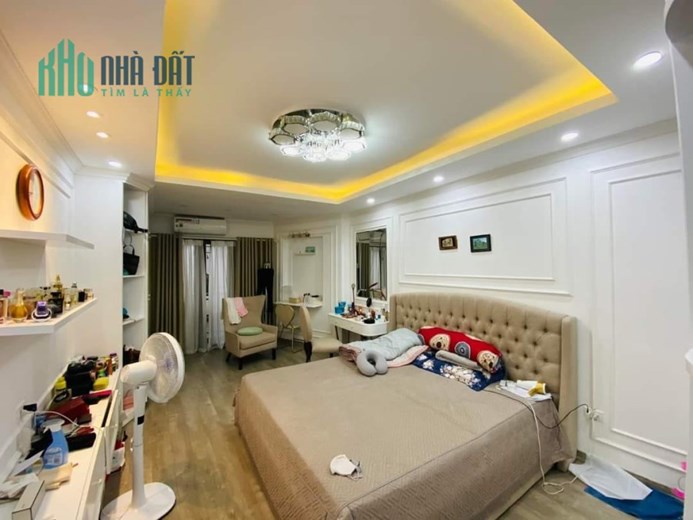Bán nhà ngõ 84 Nhân Hoà 46m x 6 tầng, mt: 3.6m, nhà đẹp, tặng nội thất