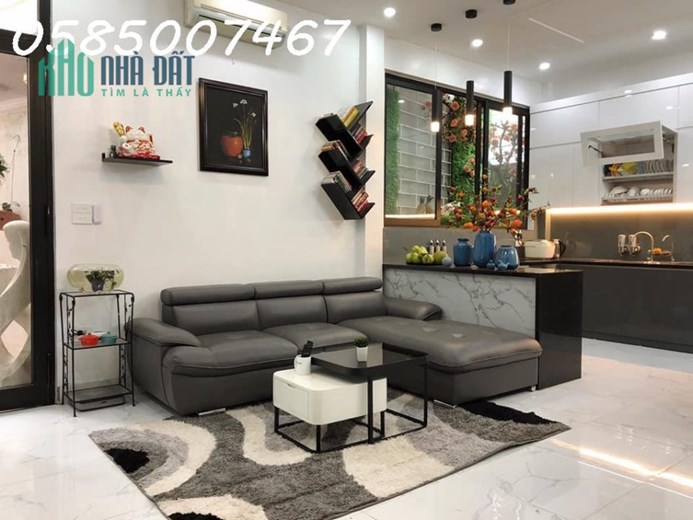 Kim Chung 7 tầng thang máy, diện tích 80 m2 ô tô tránh, kinh doang vô đối . Gía 11.5 tỷ