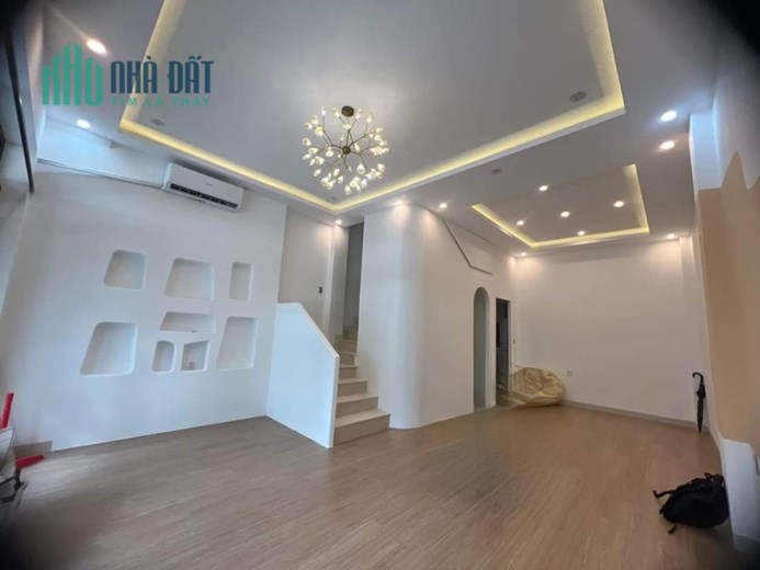 Cho thuê nhà Đường Huỳnh Thúc Kháng( gần cầu rồng)  -Hải Châu -Tp Đà Nẵng