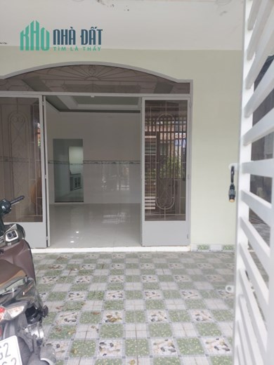 Nhà Mặt tiền Đường nhựa LÊ THỊ LƠ sát đường nhựa Thị trấn tân hiệp 20m 4ty8 thương lượng