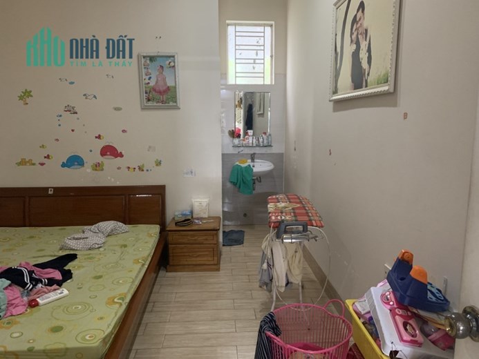 Bán nhà 2 tầng mặt tiền, phường Hòa Thọ Đông, quận Cẩm Lệ. Diện tích 100 m2. Giá 4.45 tỷ.
 Lh