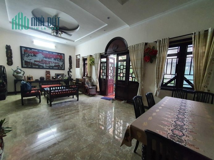 biệt thự vườn 335m2 full thổ cư, MT đường nhựa 12m, LVL, Tân Kiểng - chỉ 26 tỷ