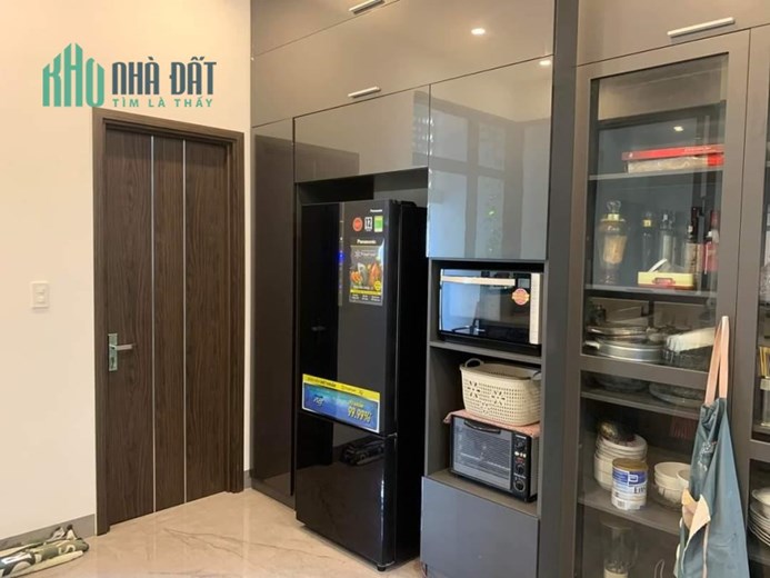 Cho thuê nhà 4 tầng đường 10m5 Trần Duy Chiến, Sơn Trà, Đà Nẵng.