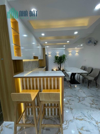 Bán nhà Bùi Quang Là phường 12 Q.G.Vấp, 3 tầng, Đường 4m, giá giảm còn 8 tỷ