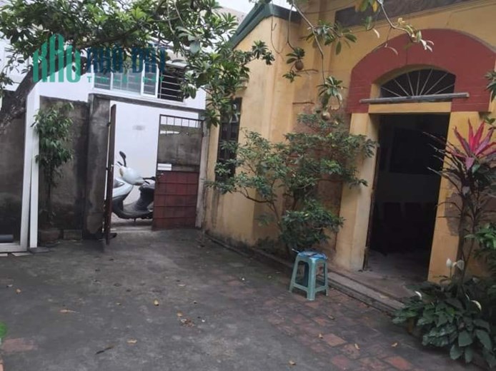 Chính chủ cho thuê nhà và sân tại 28/583 Phố Vũ Tông Phan, Phường Khương Trung, Thanh Xuân, Hà Nội.
