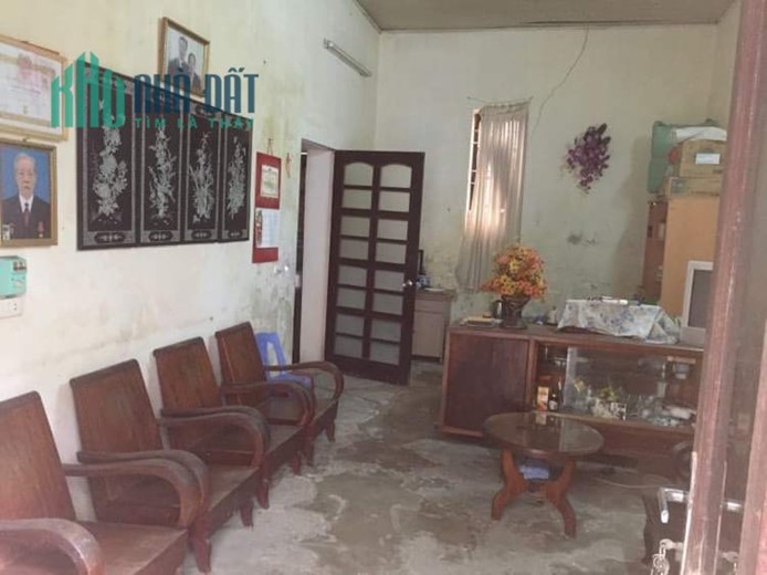 Chính chủ cho thuê nhà và sân tại 28/583 Phố Vũ Tông Phan, Phường Khương Trung, Thanh Xuân, Hà Nội.