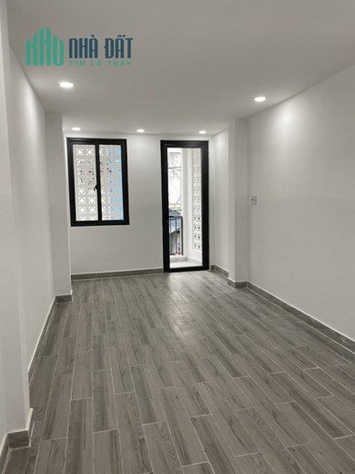 Nhà  Quận PHÚ NHUẬN - HẺM 8M ÔTÔ  QUAY ĐẦU - Dt 54 M2 - Giá 8,5 tỷ Thương lượng