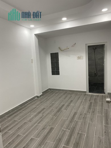 Nhà  Quận PHÚ NHUẬN - HẺM 8M ÔTÔ  QUAY ĐẦU - Dt 54 M2 - Giá 8,5 tỷ Thương lượng