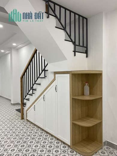 Nhà  Quận PHÚ NHUẬN - HẺM 8M ÔTÔ  QUAY ĐẦU - Dt 54 M2 - Giá 8,5 tỷ Thương lượng