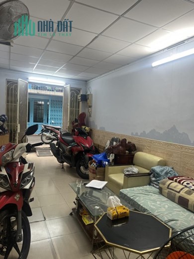 P12 Quận TÂN BÌNH - Mặt tiền kinh doanh -Dt 38 m2 - Giá chỉ 4.2 Tỷ thương lượng .