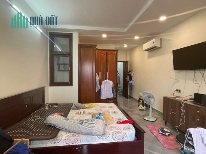 Định Cư Mỹ Bán Gấp Nhà HXH Hòa Bình, Kế Bên CV Đầm Sen, 113m2, 4 Tầng Mới, Chỉ 13 Tỷ TL.