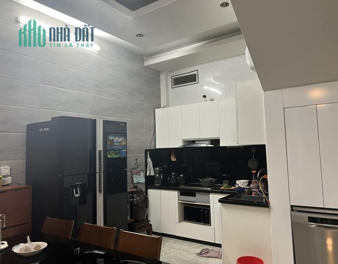 BÁN NHÀ PHỐ THÁI THỊNH: 50M2 x 4 TẦNG, LÔ GÓC 2 THOÁNG, Ô TÔ HUYNDAI 7 CHỖ ĐỖ CỬA, NHỈNH 7 TỶ