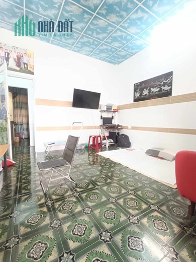 Nhà giá rẻ, ngay Ngã Ba Bầu Thới Tam Thôn Hóc Môn, Giá chỉ có 3.75 tỷ