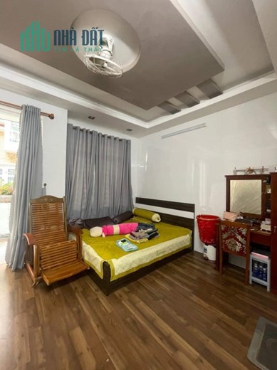 Bán Nhà HXH Trịnh Đình Trọng, Tân Phú, 223m2, Ngang Gần 8m, Dòng tiền 60tr, Nhỉnh 20 Tỷ TL.