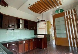 Cho thuê biệt thự an Phú đông và biệt thự Nguyễn văn quá