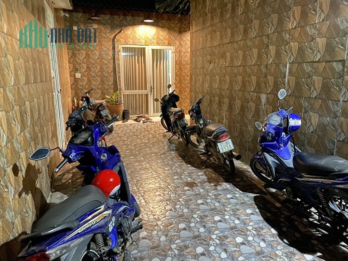 BÁN GẤP Nhà Ở Và Nhà Nghỉ - Giá Tốt Tại Phường Bùi Thị Xuân, TP Quy Nhơn, Bình Định