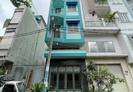 NHÀ ĐẸP CHÍNH CHỦ-  CẦN BÁN NHANH CĂN NHÀ Hai Mặt Tiền Đẹp Tại Quận 4 - HCM