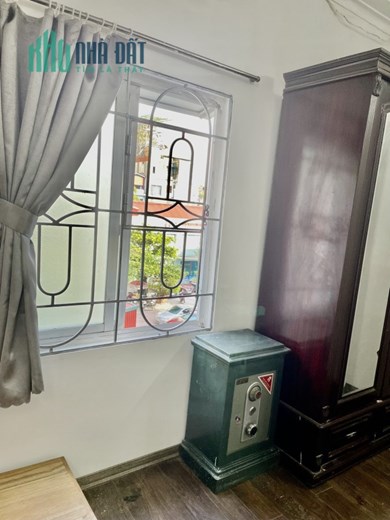 Bán nhà Tân Ấp, 25m2, mt4m, 4T, 2.55 tỷ, Ba Đình, gần phố.