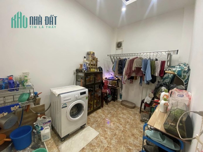 BÁN NHÀ 2PN-50M2-P.LINH TÂY TP.THỦ ĐỨC CHỈ HƠN 2 Tỷ