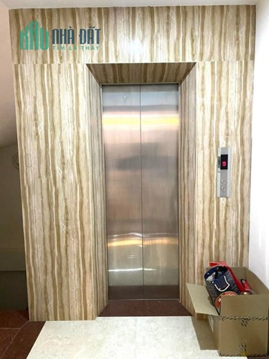 💥Gara Ô tô, Thang máy, Phân lô Nguyên Hồng-Đống Đa 55m 7T KDVP, 20.9 tỷ💥