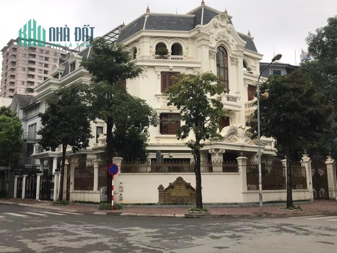 bán căn Biệt Thự Lô Góc Tại KĐT Dịch Vọng Đường Thàng Thái Cầu Giấy dt 268  m2 giá 73 tỷ