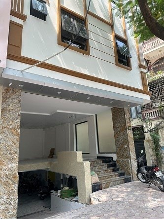 CHO THUÊ MẶT BẰNG HAI MẶT TIỀN VÀ PHÒNG Ở SIÊU XINH 225 LẠC LONG QUÂN, NGHĨA ĐÔ, CẦU GIẤY