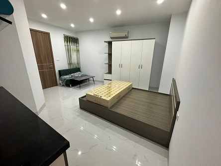 CHO THUÊ MẶT BẰNG HAI MẶT TIỀN VÀ PHÒNG Ở SIÊU XINH 225 LẠC LONG QUÂN, NGHĨA ĐÔ, CẦU GIẤY