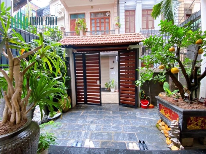 THANH XUÂN, VIP, KHỦNG, HIẾM
108m2x 4 tầng, MT : 5,7m