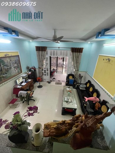 Bán nhà  Đường  Huỳnh Tấn Phát , Diện tích 4 x16.5 m2 , 4 tầng, nhỉnh 8tỷ.