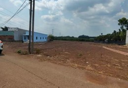 CẦN BÁN LÔ ĐẤT MẶT TIỀN ĐƯỜNG NHỰA FULL THỔ CƯ.