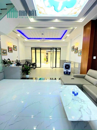 Nhà phố KDC Omely, 3 tầng, full nội thất, giá 6.6 tỷ