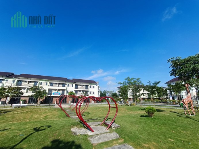 Mở Bán Shophouse view công viên hàng Vip phiên bản Limited