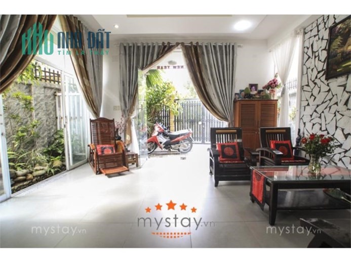 Giảm 2 tỷ nhà biệt thự cần bán đối diện công viên, An Phú, Q2, 183m2, 6mx20m chỉ 29 tỷ