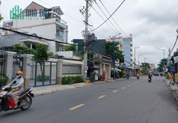 Mặt Tiền Song Hành Quận 12 - 220m2, Ngang 5m Hiếm, Nở Hậu, 2 Tầng Btct - Nội Thất Gỗ Cao Cấp. Chỉ