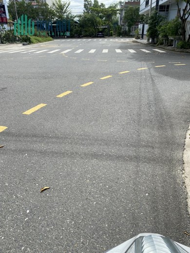 Cần bán lô đất đẹp ,2 mặt tiền ngay ngã tư Đinh Thị Vân –Nguyễn Hữu Thận,Thanh Khê,Đà Nẵng .