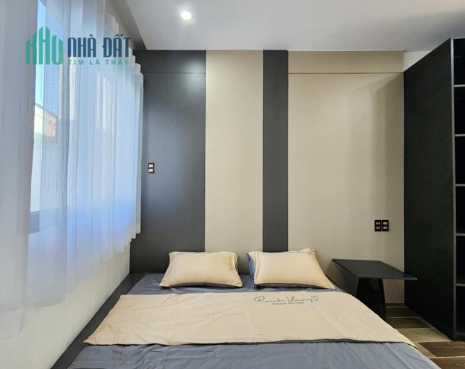Cần bán căn Vila mini 3 tầng mê,kiệt Trần Cao Vân, Đà Nẵng(có hồ bơi).