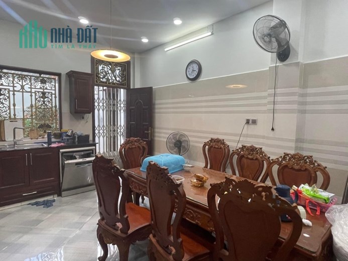 NHÀ 4 TẦNG HOÀ BÌNH - 4x28M - 13.5 TỶ - TÂN THỚI HOÀ, TÂN PHÚ