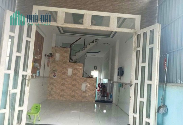 nhà sổ hồng riêng Nguyễn Thị Sáu, chợ Thới Tứ xã Thới Tam Thôn HM TPHCM chỉ 3ty050 tl
