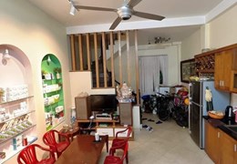 NHÀ NGUYỄN VĂN LINH ,OTO 7 CHỖ ĐỖ CỬA,FULL NỘI THÁT,CHỦ CẦN BÁN NGAY VÀ LUÔN 44.3M2,GIÁ 4.7 TỶ