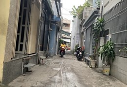NHÀ ĐẸP Q7, MUA LÀ CÓ , GẦN SÁT MẶT TIỀN ĐƯỜNG BÙI VĂN BA PHƯỜNG TÂN THUẬN ĐÔNG, DT NGANG 4,3M DÀI