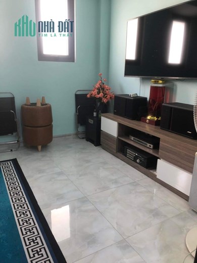 NHÀ ĐẸP Q7, MUA LÀ CÓ , GẦN SÁT MẶT TIỀN ĐƯỜNG BÙI VĂN BA PHƯỜNG TÂN THUẬN ĐÔNG, DT NGANG 4,3M DÀI