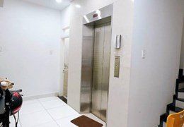 👉 SIÊU PHẨM Q4- Nhà 5 Tầng XE HƠI 🚗 NGỦ TRONG NHÀ + Đặc Biệt Có Thang máy *Căn góc 2MT