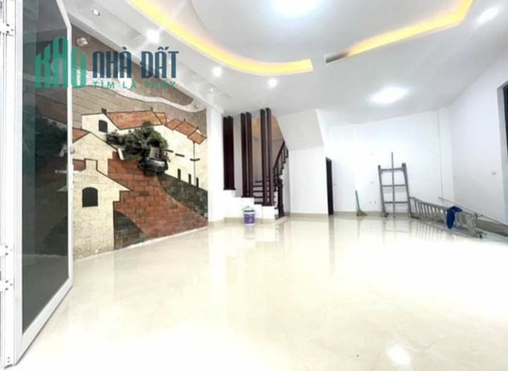 Gia đình chuyển về quê không có nhu cầu sử dụng nên bán