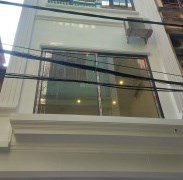 Bán nhà Lạc Lon Quân,Tây Hồ dt 47 m2 x 6 t thang máy mới tinh giá 6,35 tỷ
