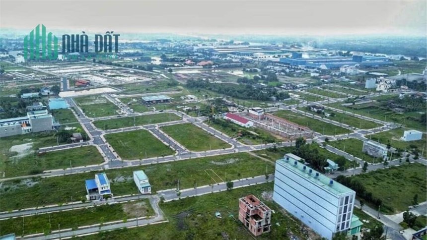 Nền B1 02 KDC Long Cang Residence 94m2, 2 mặt tiền 12m , giáp hồ, cắt lỗ 300tr